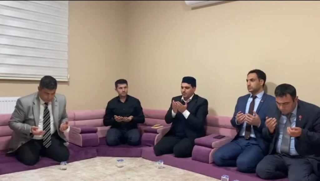 AYNI AİLEDEN 4 ŞEHİDİMİZ İÇİN MEVLİD OKUTTUK